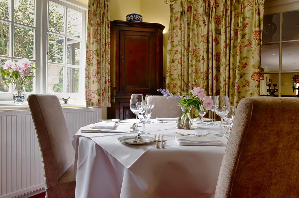 Tumbling Weir Hotel Ottery St Mary Екстер'єр фото