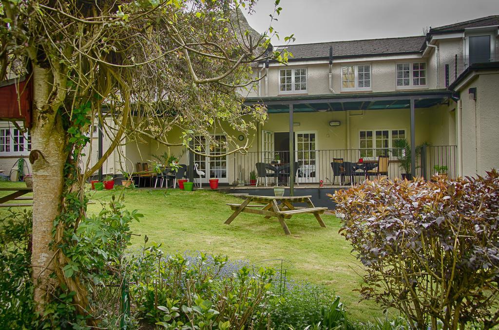 Tumbling Weir Hotel Ottery St Mary Екстер'єр фото