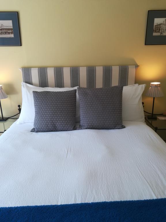 Tumbling Weir Hotel Ottery St Mary Екстер'єр фото